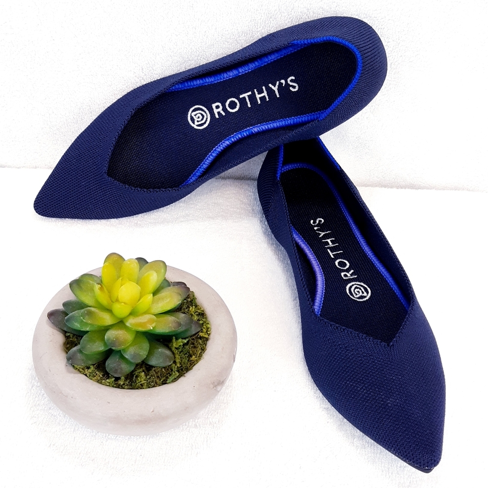 ROTHY'S POINTED TOE FLAT SHOES